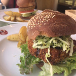 DevaDeva Cafe - Tofu burger with potato chips!