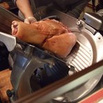 '69 DELICATESSEN - その場でスライスしてくれます