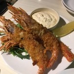 クワトロチンクエ - 赤えびふりやー ミラノ風（3尾、700円）