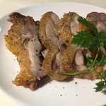 クワトロチンクエ - コーチン鶏のスモーク（400円）