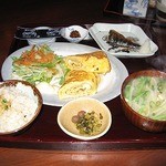 たばさの奥の手 - だし巻卵定食