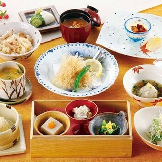 クッターナ新小岩ビル内でおすすめのグルメ情報をご紹介 食べログ クッターナ新小岩ビル内でおすすめのグルメ情報をご紹介 食べログ