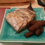 季節料理 成 - 肉厚の太刀魚　塩焼