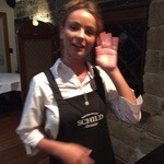 Kingsleys Australian Steakhouse - 店員様の対応が全体的にそっけないイメージのオーストラリアの中ではかなり明るくもそして可愛い笑顔の応対は好感触♡