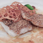 西菜亭 - 本日の市場からの魚料理　真鯛のグリル