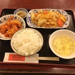 北京料理 華友菜館 - 布豆腐と野菜炒めランチ