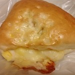 パンタジー - 塩バターチーズ　108円