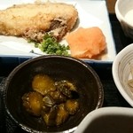 わのみせ - 日替わり定食。味噌汁も美味しかったです。