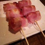 焼鳥コウジ - うずらベーコン