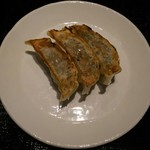 鉤椰 - 餃子(三個)