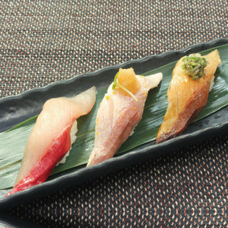 回転寿し 旬楽_0