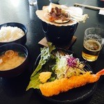 日吉苑　食事処魚半 - スタンダードコース 海老フライ ご飯、お味噌汁 もずく酢