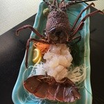 日吉苑　食事処魚半 - 伊勢海老活き造り デカい！