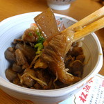 一升びん - 松阪牛すじ煮