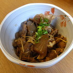 一升びん - 松阪牛すじ煮