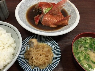 高はし - キンメの煮付け定食2500円。。