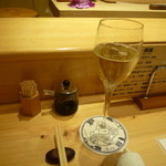 シャンパン（サービス）