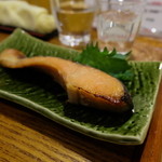 酒と醸し料理　BY - 粕漬け焼き鮭（７５０円）