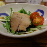 酒と醸し料理　BY - ５０年熟成タレBYの煮豚（７５０円）