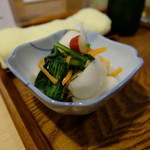 酒と醸し料理　BY - 野菜の塩麹漬け（４００円）