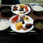 根石岳山荘 - 朝食
