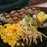 Nihanguritaiga - プラス半分ハンバーグランチ