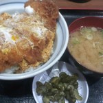 焼鳥日高　 - 「ロースかつ丼(490円)」[平成28年２月11日(木)撮影]