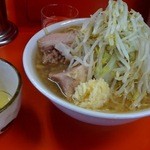 ラーメン二郎 神田神保町店 - 