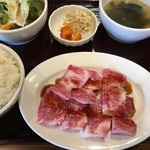 肉問屋直送 焼肉万里 - 