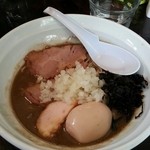 濃麺 海月 - 煮干し濃麺HV 800円、煮卵100円