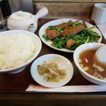 盛 - レバニラ定食1.5人前・・\1,500円