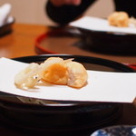 御料理 はやし - 鱈と白子のすり身団子・白魚