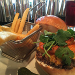 シェイクツリー バーガー＆バー - Shrimp Burger (Valentine's Day special)