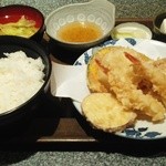 はんぶん - 天ぷら盛り合わせ定食500円