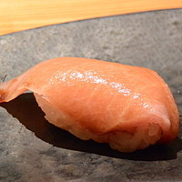鮨 とびこめ - 中トロ