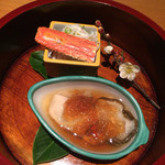 日本料理 幸庵 - 2段目は大ぶりな生ガキポン酢和えと松葉ガニ