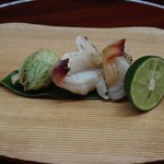 松川 - ミルガイの炭火焼きと味噌入りのふきのとう揚げ 