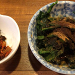 麺通 - 辛子高菜 おつまみほうれん草 100円