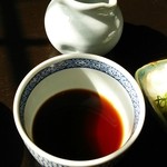 蕎仙坊 - 甘みの強いつゆ。