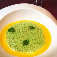 RISTORANTE OZIO - かぼちゃと春菊のポタージュ