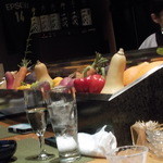 Shunsai Koiki - カウンターに並ぶ 珍しく彩鮮やかな野菜たちです