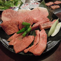 肉の田じま - 特選松阪牛三昧