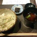 竹亭 - 鯛の土鍋ご飯