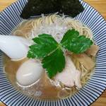 中華そば よしかわ - 鯛煮干しそば。