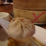 Joe's Shanghai  - 小籠包　＄5.95