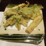 旬菜 おぐら家 - ふきの唐・山うど・行者にんにくの天婦羅