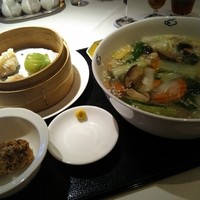 中国料理 翡翠宮 - 