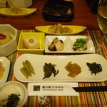熊野古道の宿 霧の郷たかはら - 野菜料理の数々、白グラス