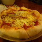 熊野古道の宿 霧の郷たかはら - 窯焼きのチーズたっぷりピッツァ