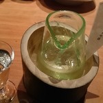 八兆屋 金沢片町店 - 和の風情を強調させる竹の器  「天狗舞 純米大吟醸」